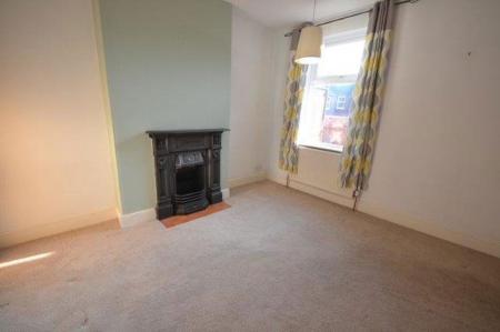 3 bedroom Property to let in Thurlow Road, Leicester