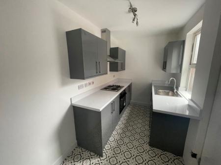 2 bedroom Property to let in Fosse Road North, Leicester