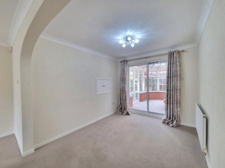 3 bedroom Property to let in James Gavin Way, Leicester