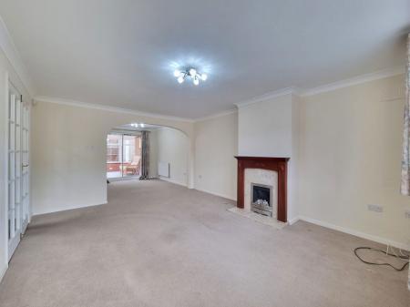 3 bedroom Property to let in James Gavin Way, Leicester