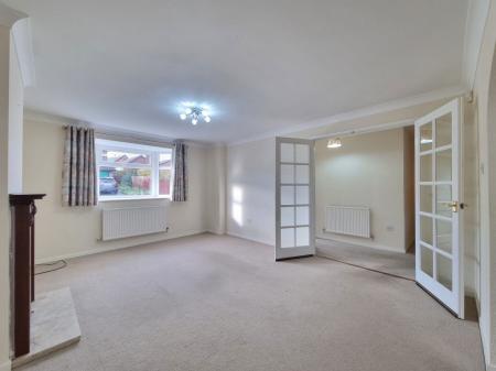 3 bedroom Property to let in James Gavin Way, Leicester