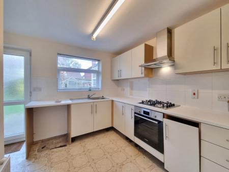 3 bedroom Property to let in James Gavin Way, Leicester