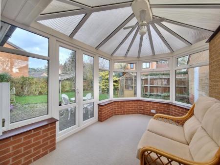 3 bedroom Property to let in James Gavin Way, Leicester