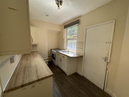 2 bedroom Terraced House for sale in Tudor Road, Leicester