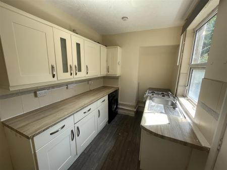 2 bedroom Terraced House for sale in Tudor Road, Leicester
