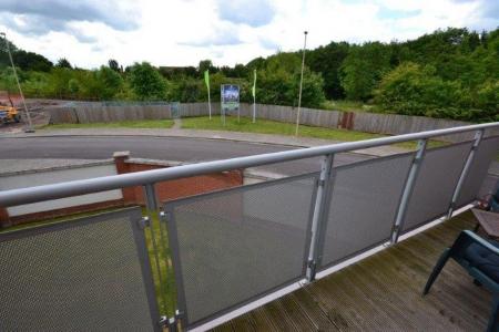 2 bedroom Property to let in Watkin Road, Leicester