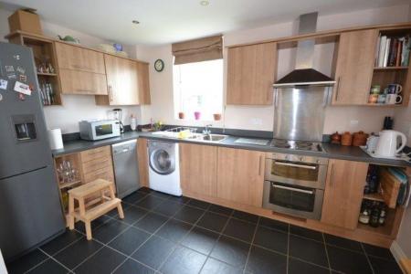 2 bedroom Property to let in Watkin Road, Leicester