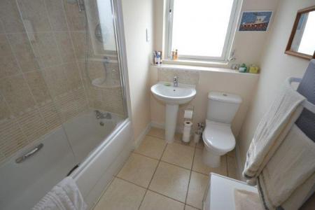 2 bedroom Property to let in Watkin Road, Leicester