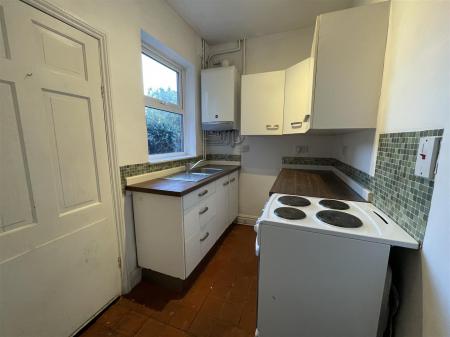 2 bedroom Terraced House for sale in Montague Road, Clarendon Park, Leicester