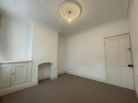 2 bedroom Terraced House for sale in Montague Road, Clarendon Park, Leicester