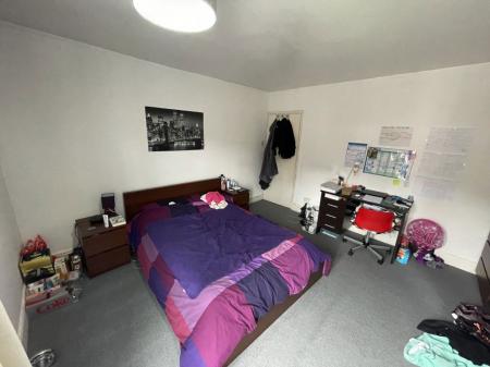 4 bedroom Property to let in Leopold Road, Leicester