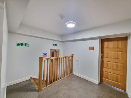 2 bedroom Property to let in Clarendon Park Road, Clarendon Park, Leicester