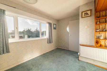 4 bedroom Semi-detached house for sale in Dorset Avenue, Wigston