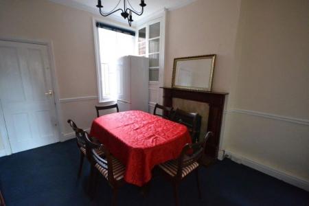 2 bedroom Property to let in Mill Hill Lane, Leicester