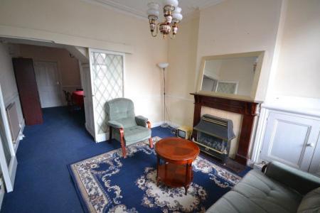 2 bedroom Property to let in Mill Hill Lane, Leicester