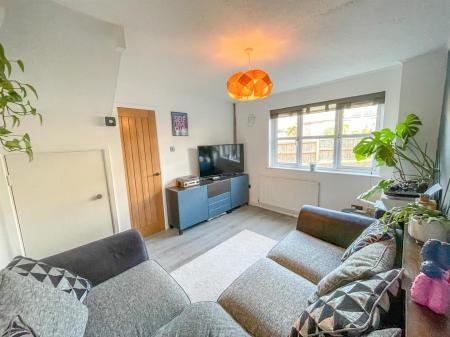 1 bedroom Terraced House for sale in Foxhill Drive, Glen Parva, Leicester