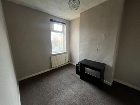 2 bedroom Property to let in Edward Road, Leicester
