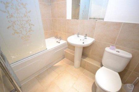 2 bedroom Property to let in Gotham Street, Leicester