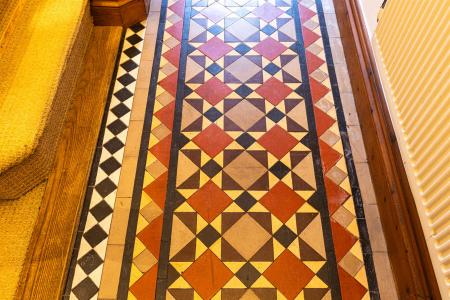 4 bedroom Terraced House for sale in Knighton Road, Leicester