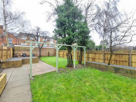 4 bedroom Property to let in Northcote Road, Leicester