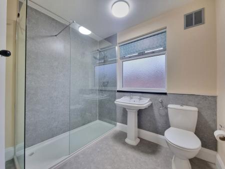 4 bedroom Property to let in Northcote Road, Leicester