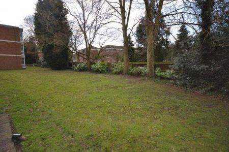 1 bedroom Property to let in Ratcliffe Court, Stoneygate, Leicester