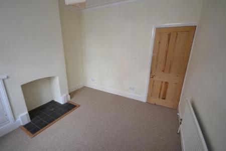 2 bedroom Property to let in Avenue Road Extension, Leicester