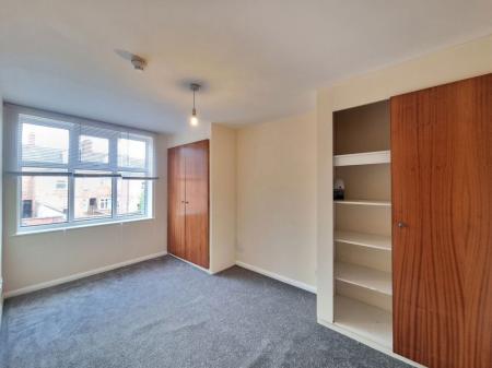1 bedroom Property to let in Hinckley Road, Leicester