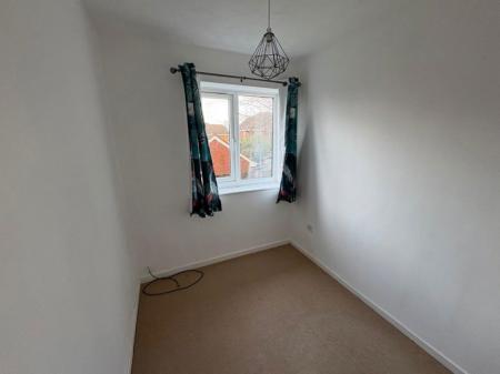 4 bedroom Property to let in Fox Covert, Leicester
