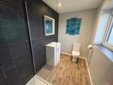 4 bedroom Property to let in Fox Covert, Leicester