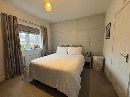 3 bedroom Property to let in Roundhouse Way, Loughborough, Leicestershire