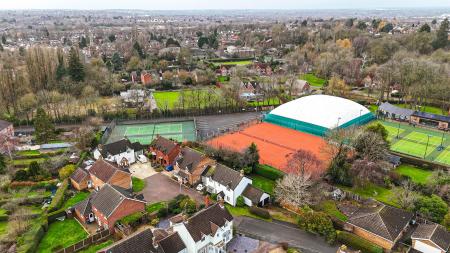 4 bedroom Detached house for sale in Carisbrooke Park, Leicester