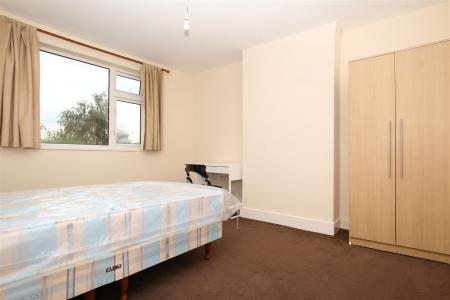 3 bedroom Semi-detached house for sale in Queens Road, Leicester