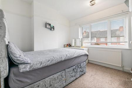 3 bedroom Terraced House for sale in Percy Road, Aylestone, Leicester