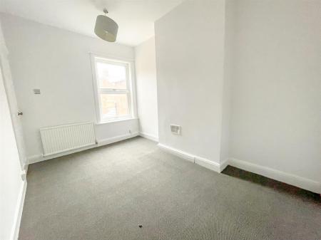 2 bedroom Terraced House for sale in Bolton Road, Westcotes, Leicester