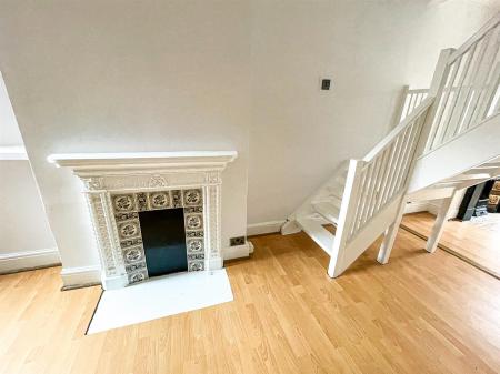 2 bedroom Terraced House for sale in Bolton Road, Westcotes, Leicester