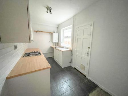 2 bedroom Terraced House for sale in Bolton Road, Westcotes, Leicester