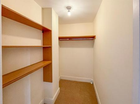 2 bedroom Apartment for sale in Wolsey Court, Leicester