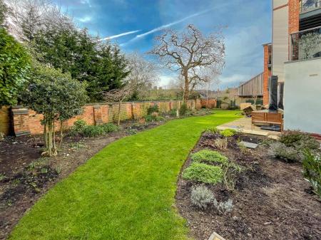 2 bedroom Apartment for sale in Wolsey Court, Leicester