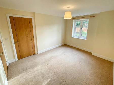 2 bedroom Apartment for sale in Wolsey Court, Leicester
