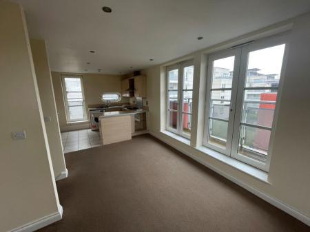 2 bedroom Property to let in Watkin Road, Leicester