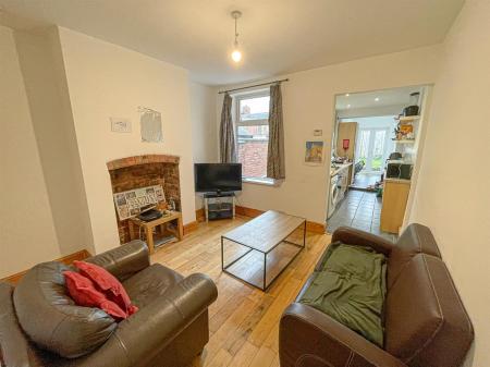 2 bedroom Terraced House for sale in Hartopp Road, Clarendon Park, Leicester