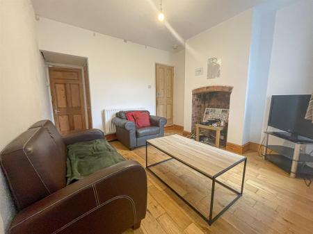 2 bedroom Terraced House for sale in Hartopp Road, Clarendon Park, Leicester