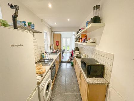 2 bedroom Terraced House for sale in Hartopp Road, Clarendon Park, Leicester