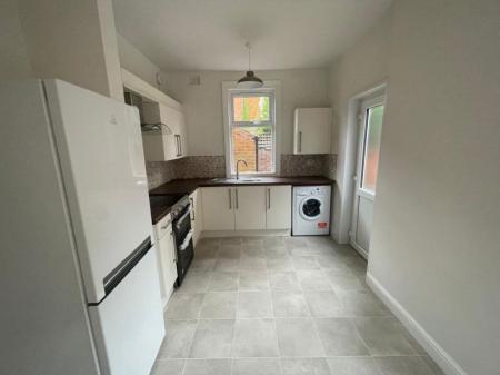 1 bedroom Property to let in St Albans Road, Leicester