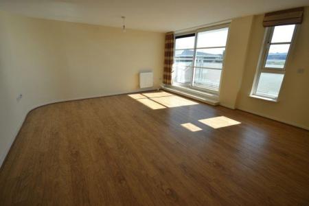 1 bedroom Property to let in Watkin Road, Leicester