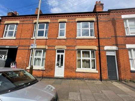 4 bedroom Property to let in Hartopp Road, Leicester