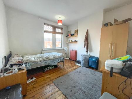 2 bedroom Terraced House for sale in Gaul Street, Leicester