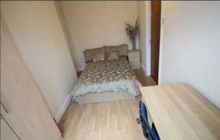 2 bedroom Terraced House for sale in Gaul Street, Leicester
