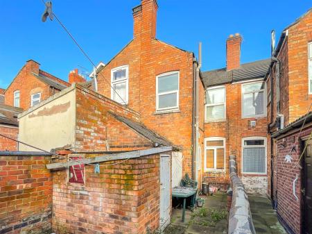 2 bedroom Terraced House for sale in Gaul Street, Leicester